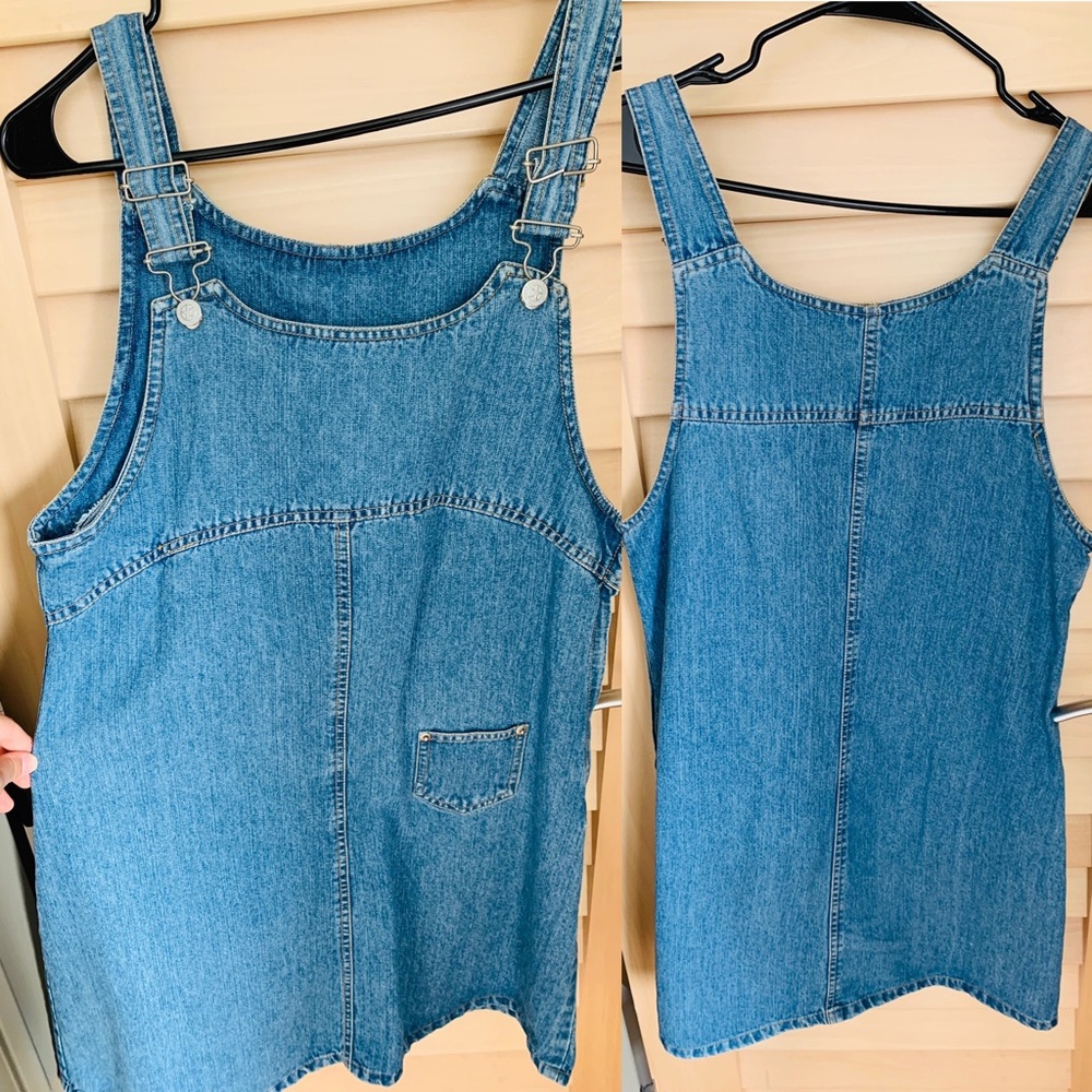 Vintage Denim Pinafore dress (size M)